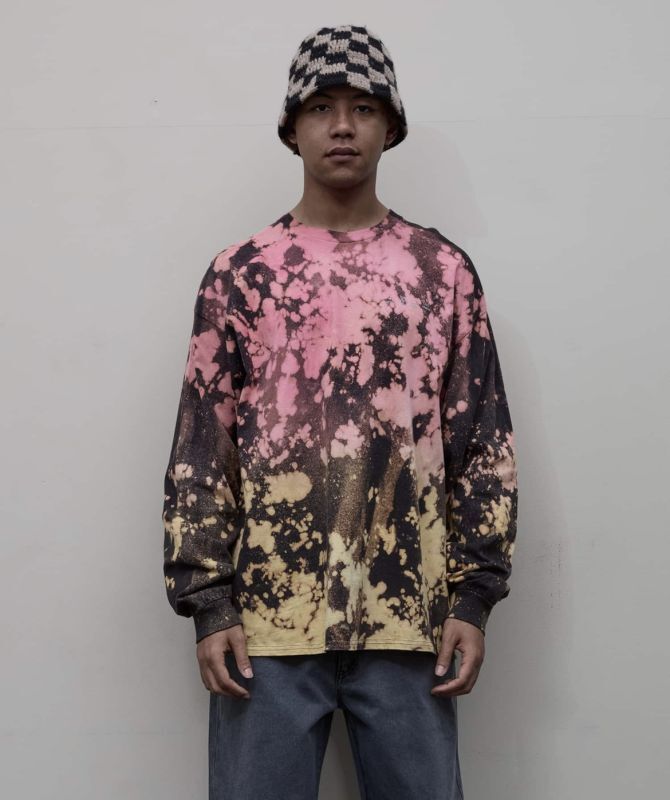 画像:  BAL   LOGO TIE DYE LS TEE by YUKIDYE BLACK